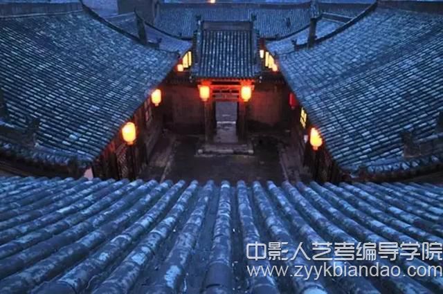 编导视听语言《大红灯笼高高挂》.jpg